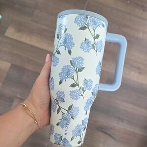 32oz Hydrangea Hydrojug